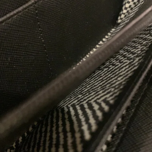 🌹VINTAGE Rebecca Minkoff • Beautiful Gray Quilted Leather Large Zip Wallet - Picture 16 of 16